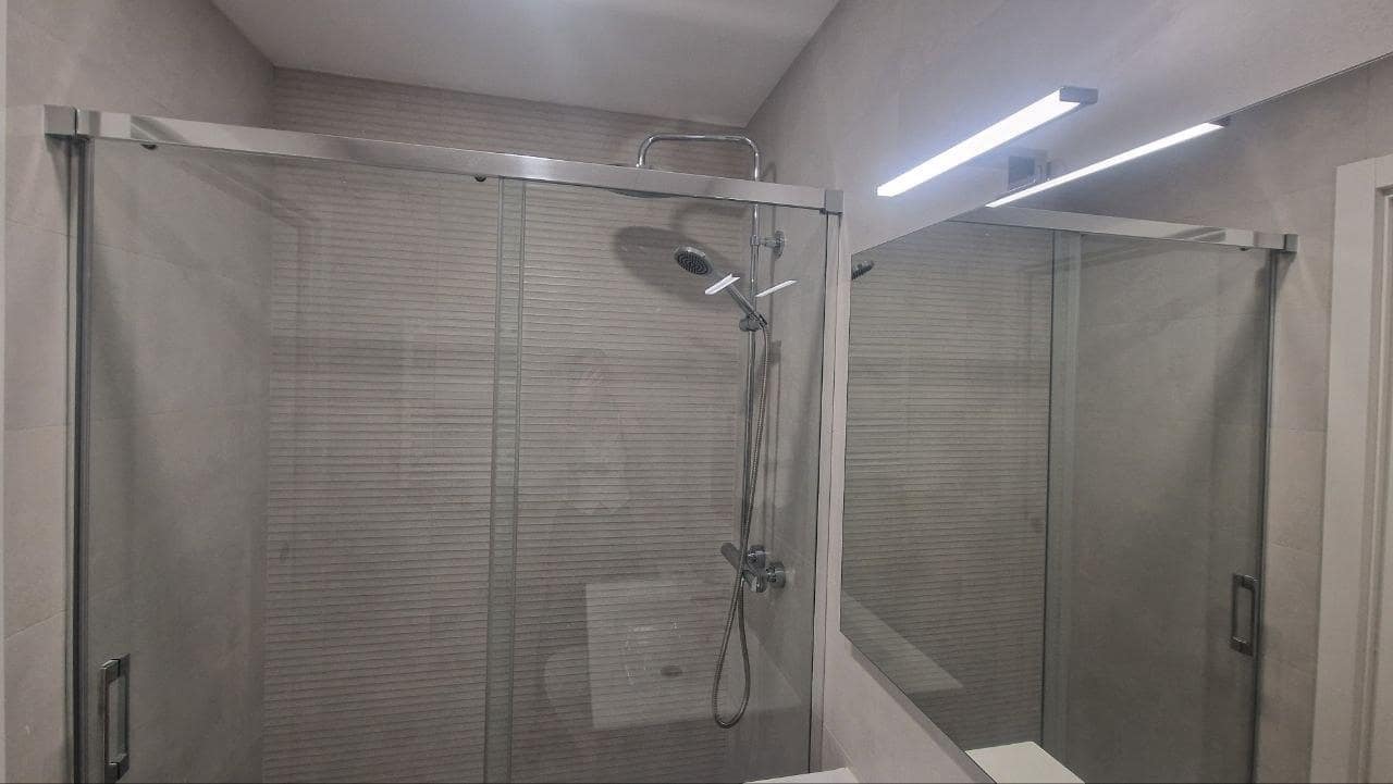 2 quarto Apartamento para venda em Madrid cidade - 485 000 € (Ref: 9915831)