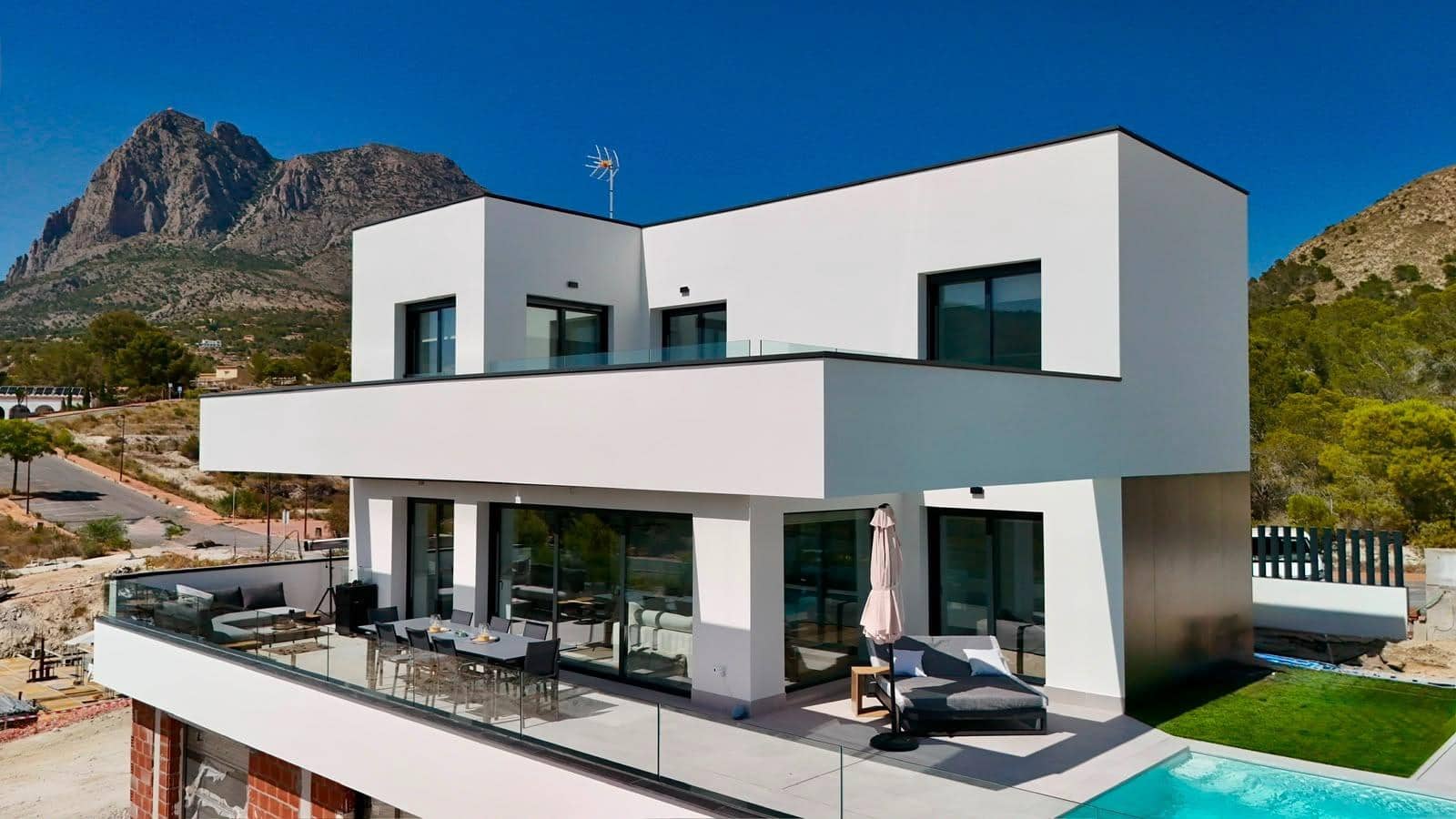 3 Zimmer Villa zu verkaufen in Finestrat mit Pool Garage - 700.000 € (Ref: 9915832)