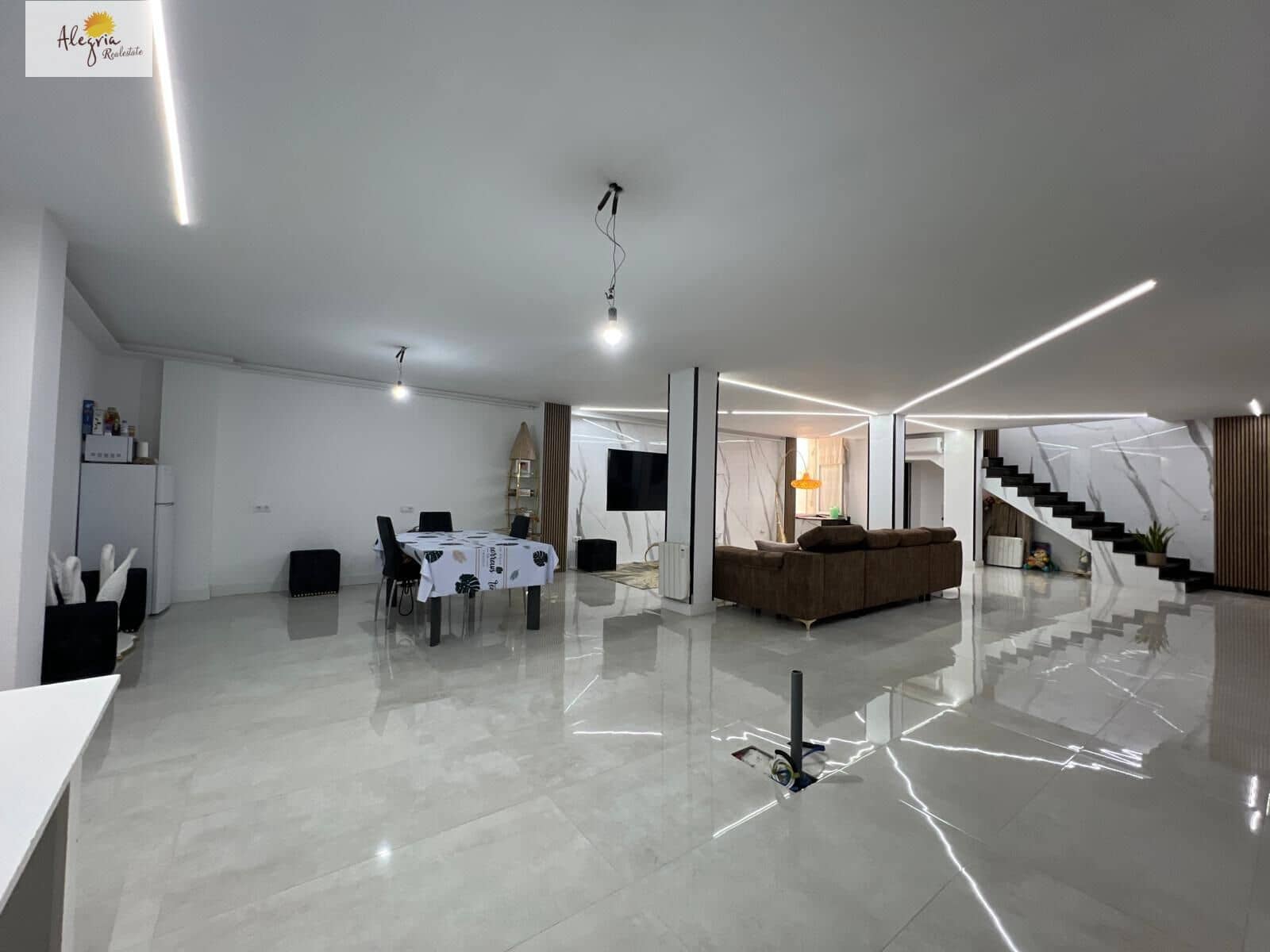 4 bedroom Terraced Villa for sale in Puig - € 480,000 (Ref: 9920428)