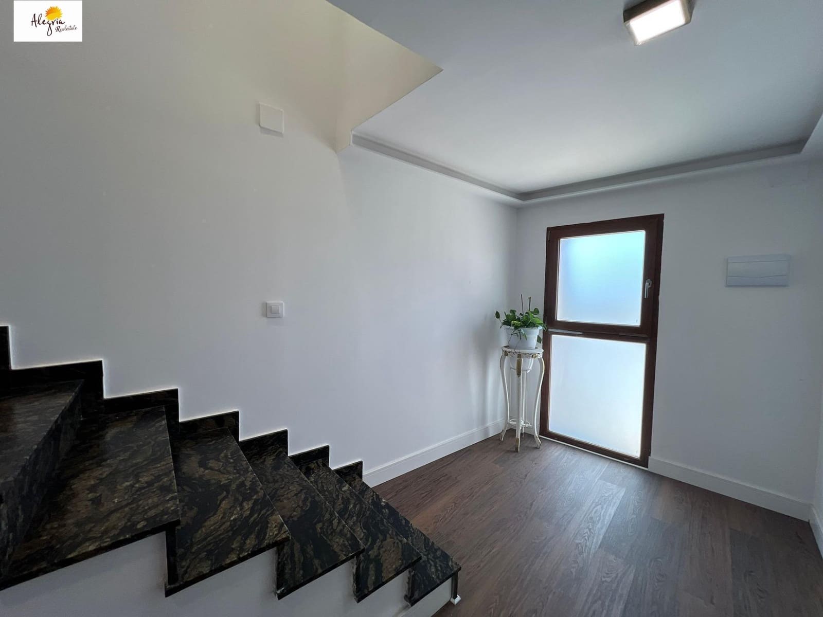 4 bedroom Terraced Villa for sale in Puig - € 480,000 (Ref: 9920428)