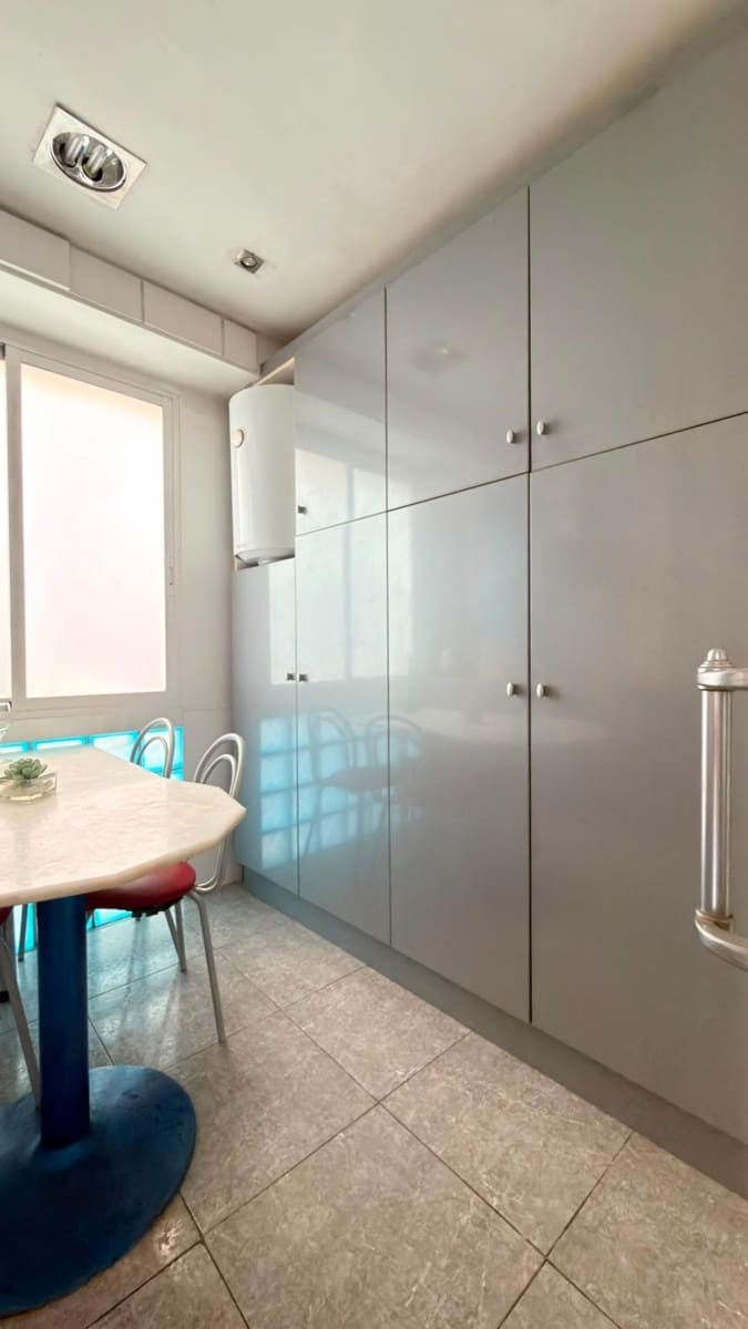 3 Zimmer Wohnung zu verkaufen in Alicante / Alacant Stadt - 169.500 € (Ref: 9920429)