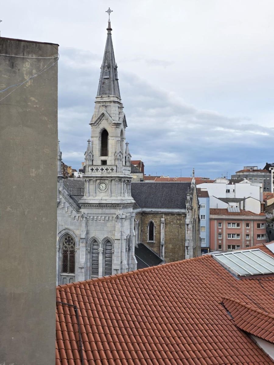 1 bedroom Penthouse for sale in Aviles - € 149,000 (Ref: 9920430)