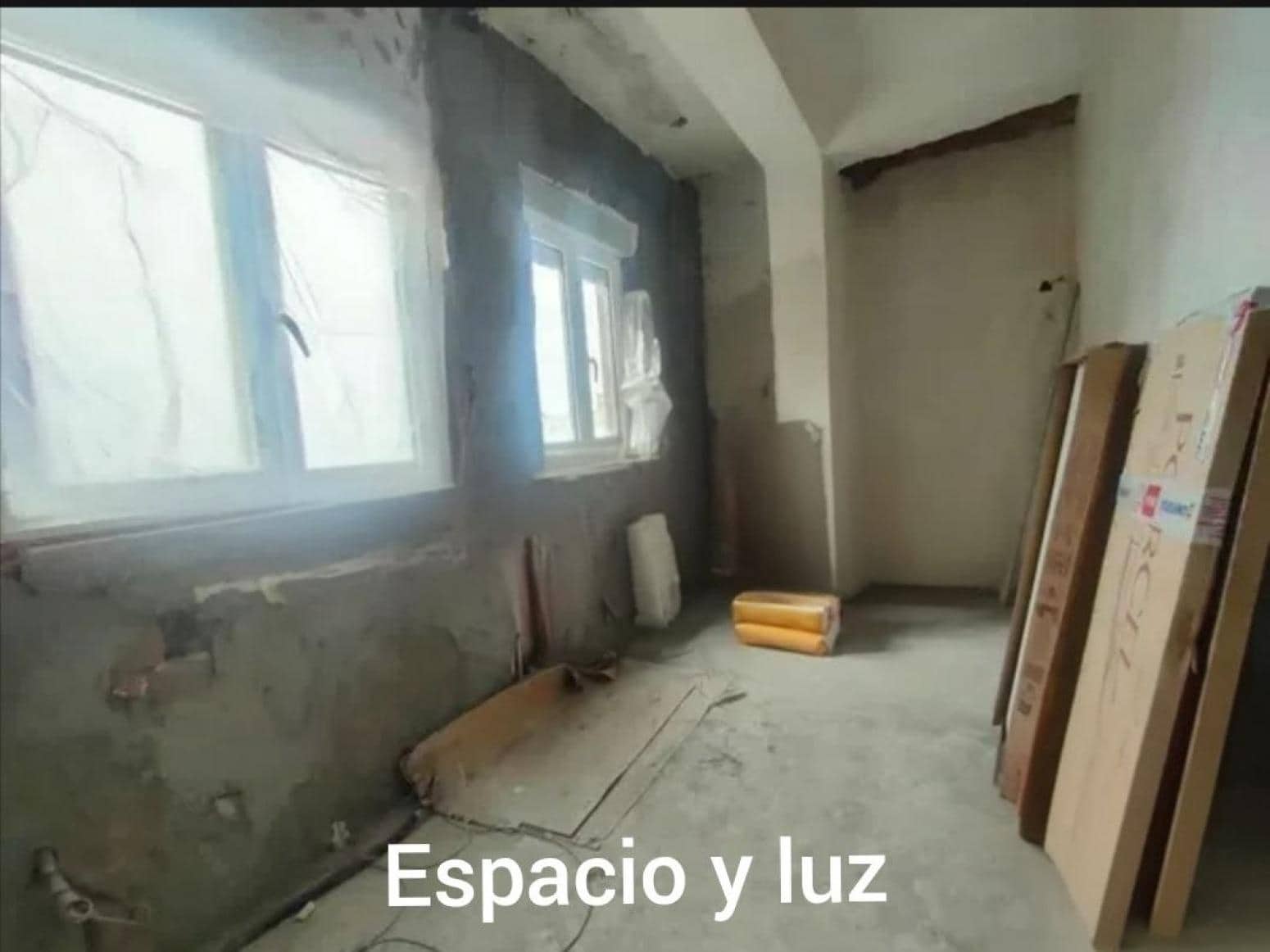 1 bedroom Penthouse for sale in Aviles - € 149,000 (Ref: 9920430)