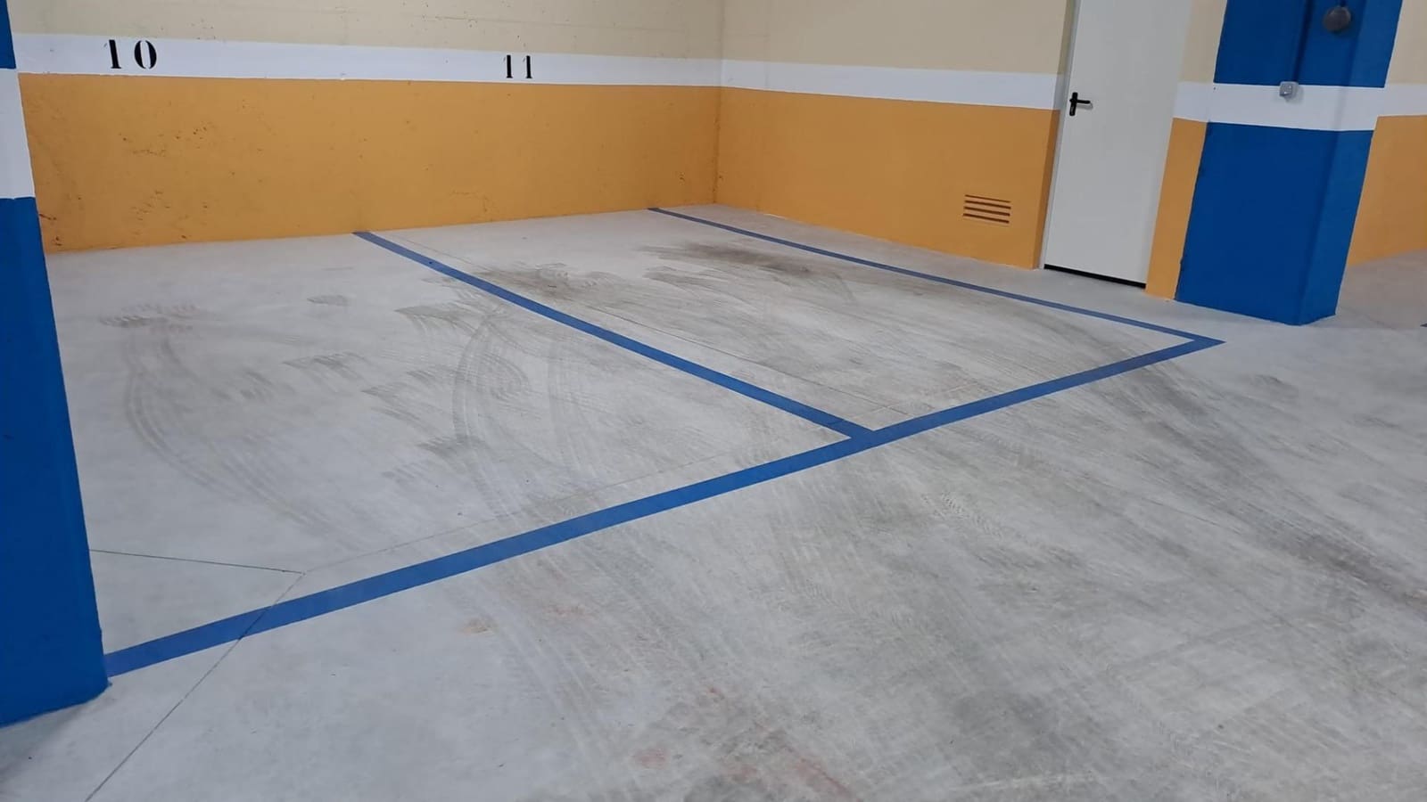 Garage for sale in Torrevieja - € 25,000 (Ref: 9920431)