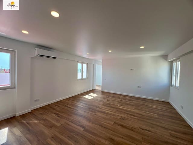 3 soverom Penthouse til salgs i Manises - € 235 000 (Ref: 9929404)