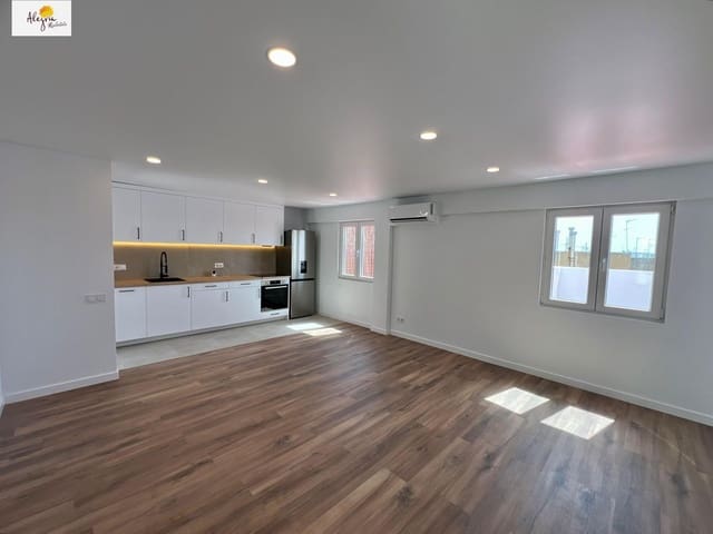 3 soverom Penthouse til salgs i Manises - € 235 000 (Ref: 9929404)