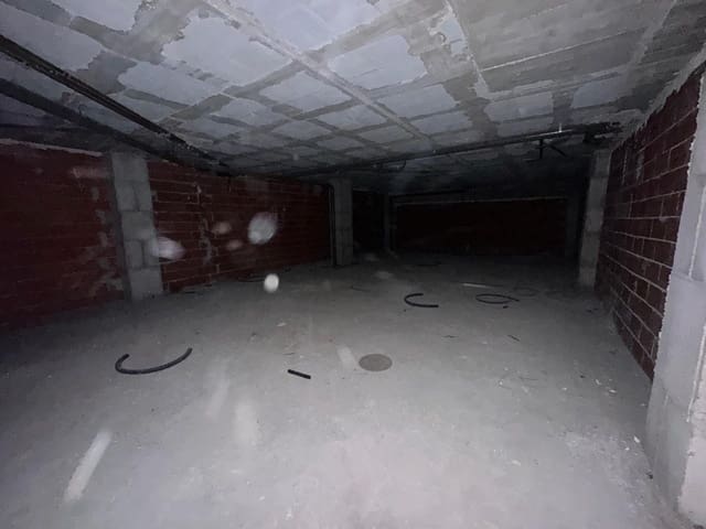 Kaupallinen myytävänä paikassa Alicante kaupunki - 165 000 € (Ref: 9934207)