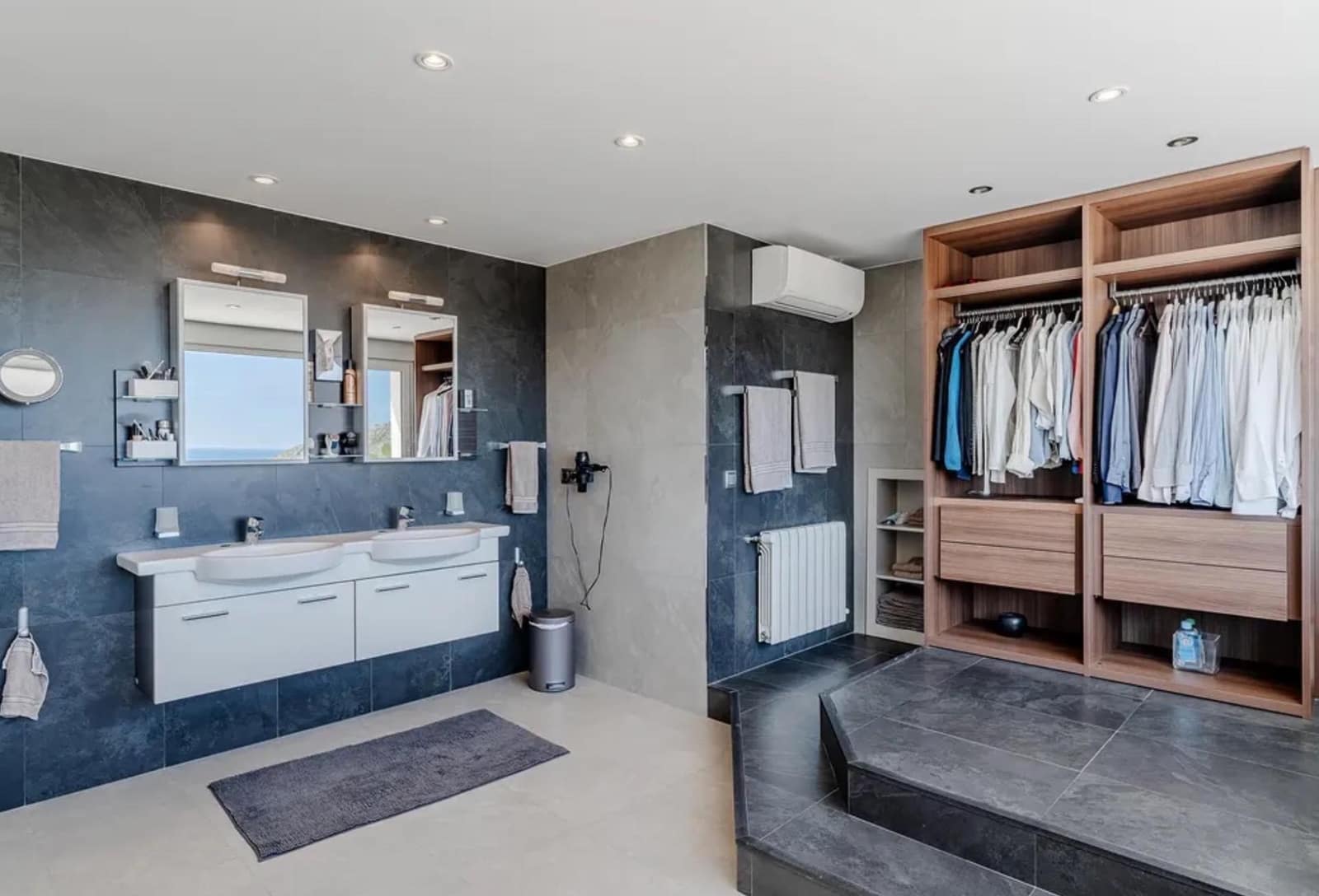4 soverom Villa til salgs i Moraira med svømmebasseng garasje - € 1 780 000 (Ref: 9936405)