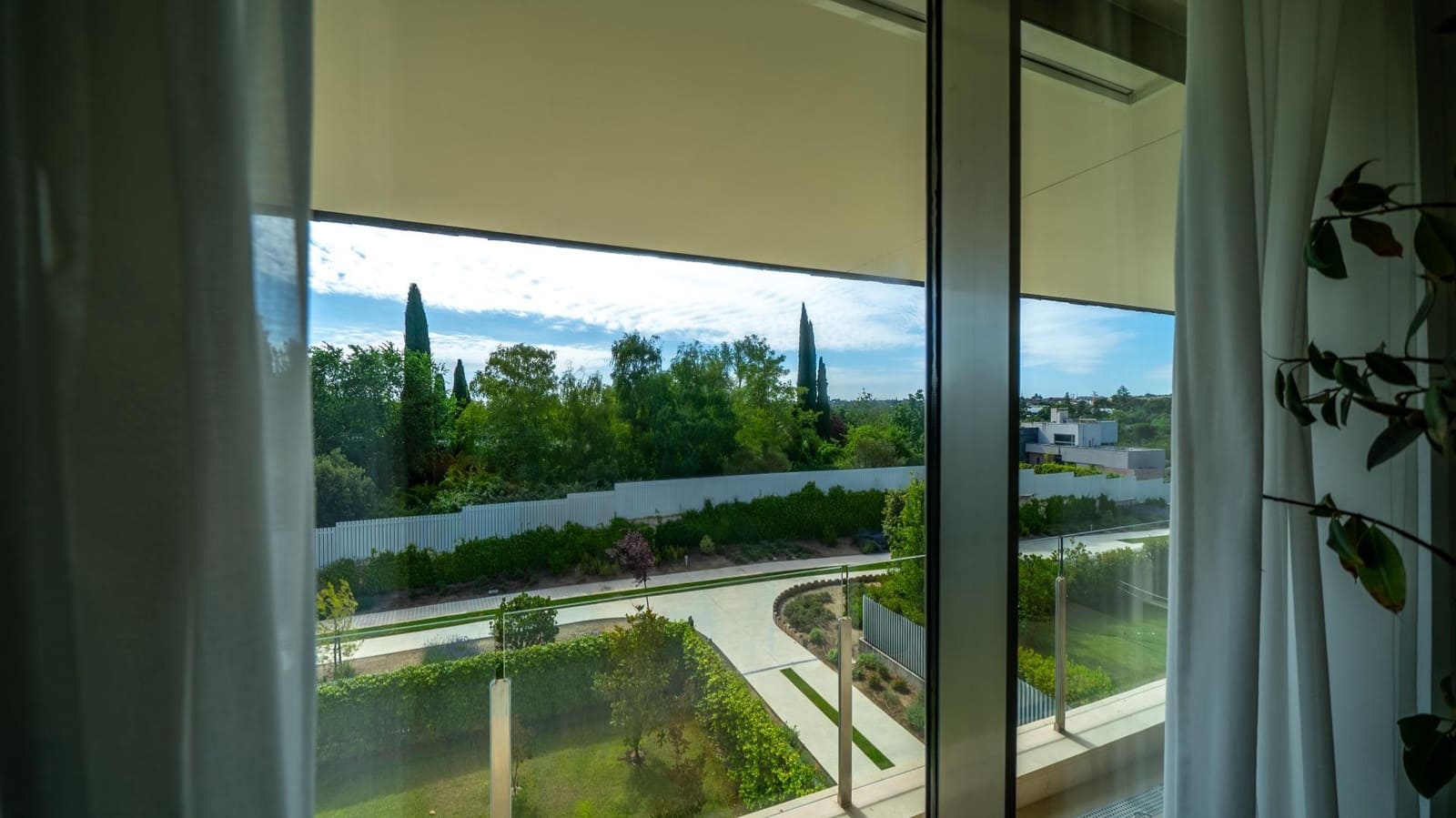 4 bedroom Apartment for sale in Pozuelo de Alarcon - € 1,890,000 (Ref: 9936406)