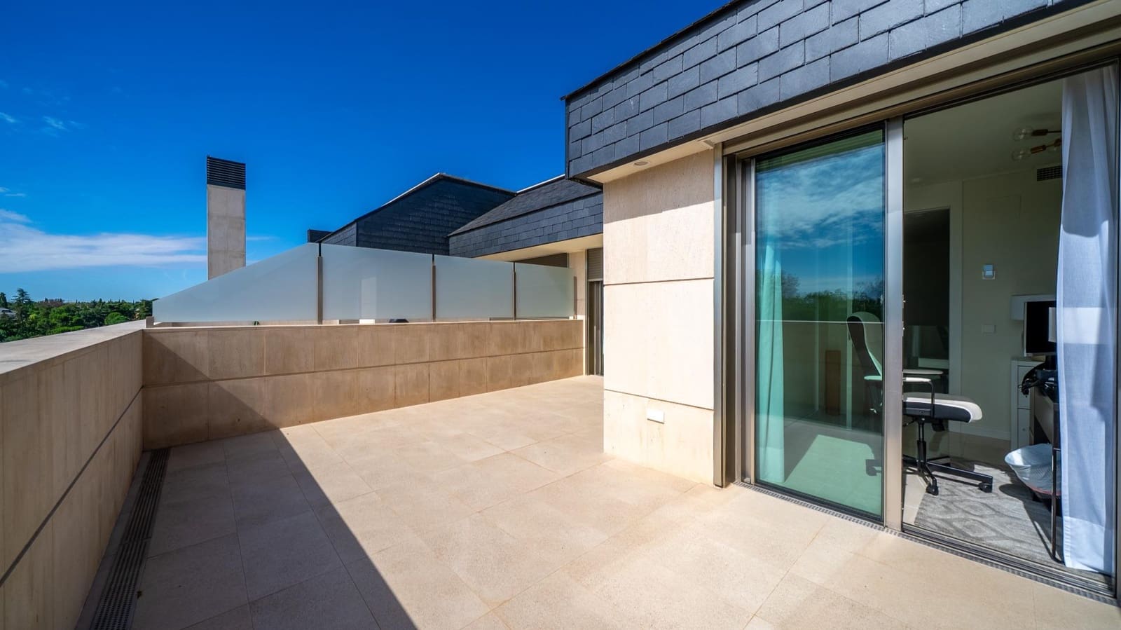 4 bedroom Apartment for sale in Pozuelo de Alarcon - € 1,890,000 (Ref: 9936406)