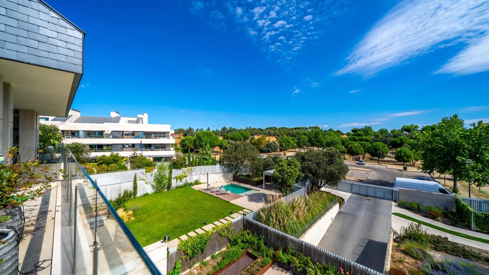 4 bedroom Apartment for sale in Pozuelo de Alarcon - € 1,890,000 (Ref: 9936406)