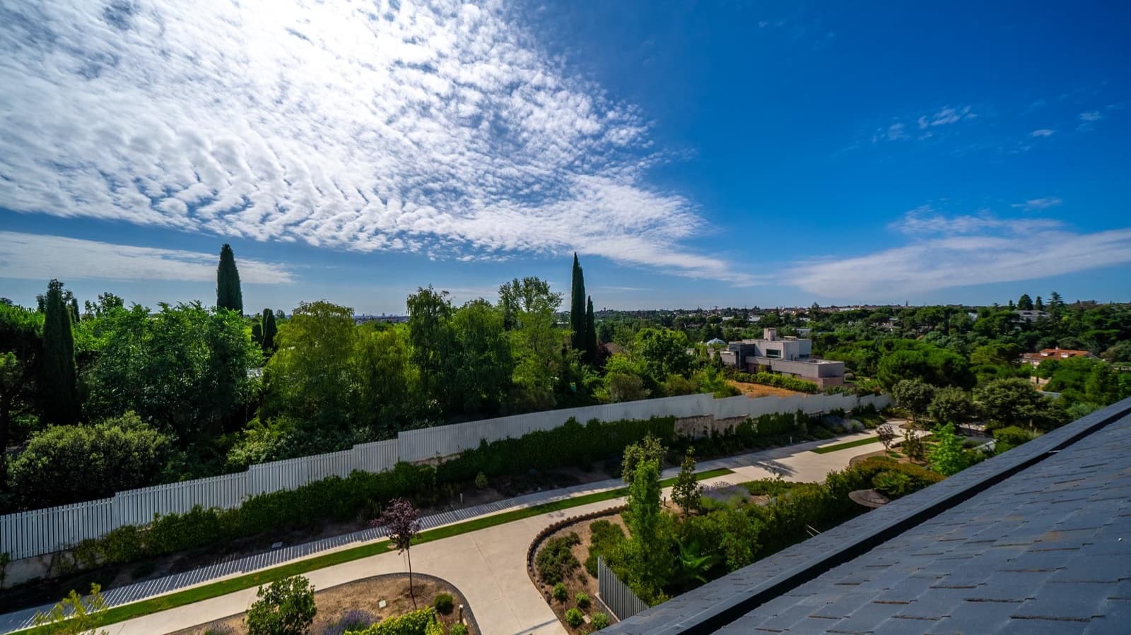 4 bedroom Apartment for sale in Pozuelo de Alarcon - € 1,890,000 (Ref: 9936406)