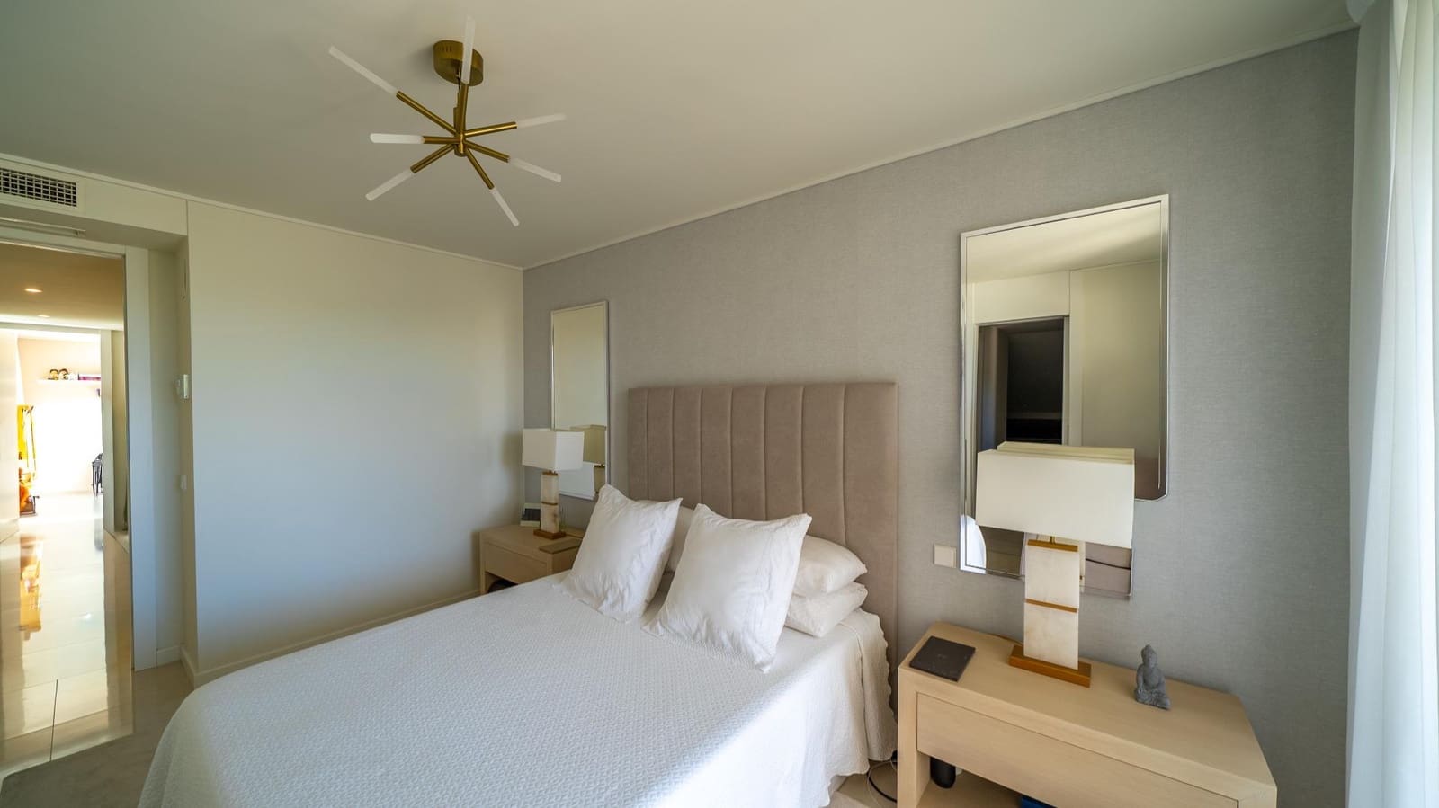 4 bedroom Apartment for sale in Pozuelo de Alarcon - € 1,890,000 (Ref: 9936406)