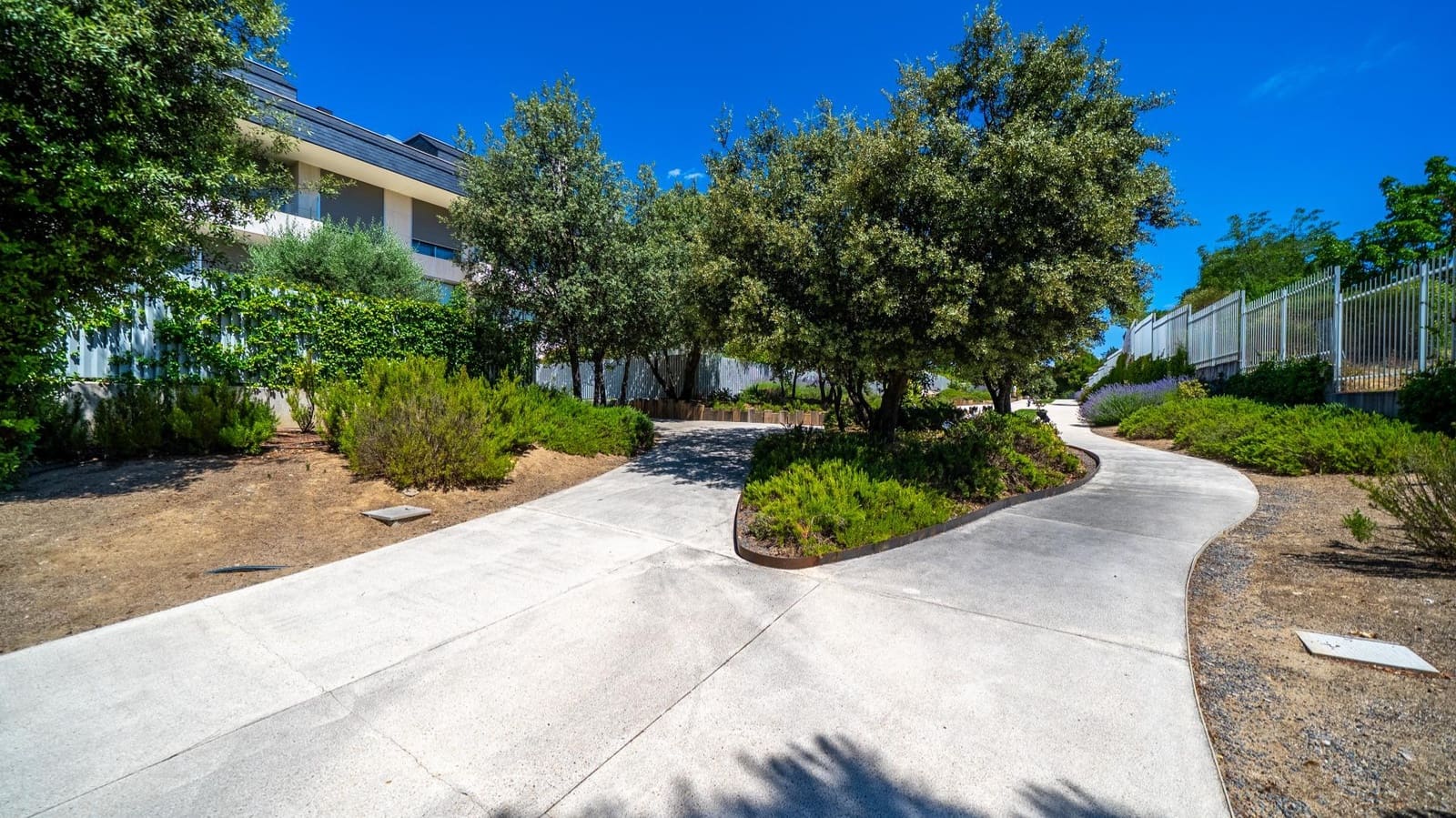 4 bedroom Apartment for sale in Pozuelo de Alarcon - € 1,890,000 (Ref: 9936406)
