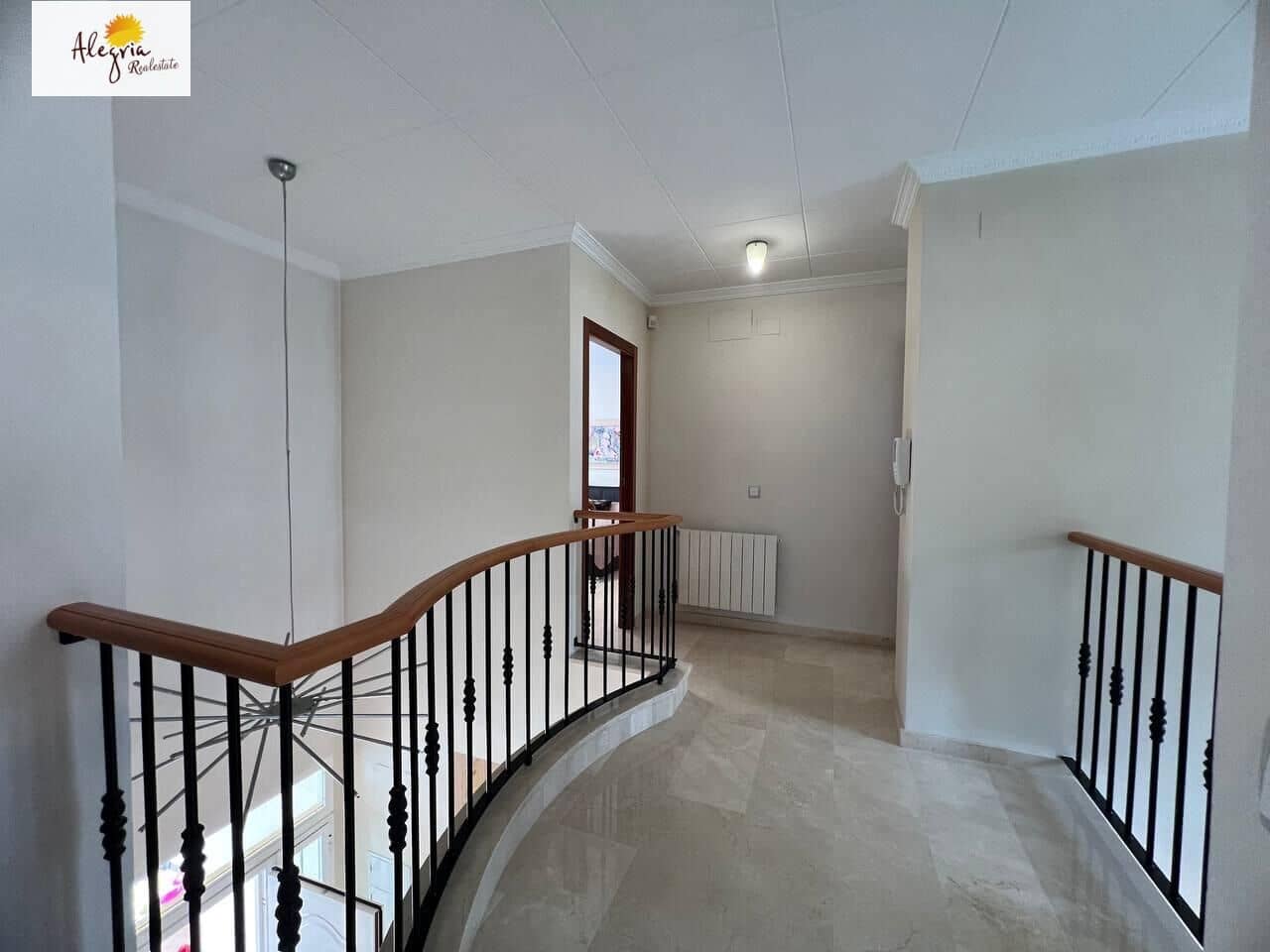 5 bedroom Villa for sale in Cullera with pool garage - € 1,300,000 (Ref: 9938203)