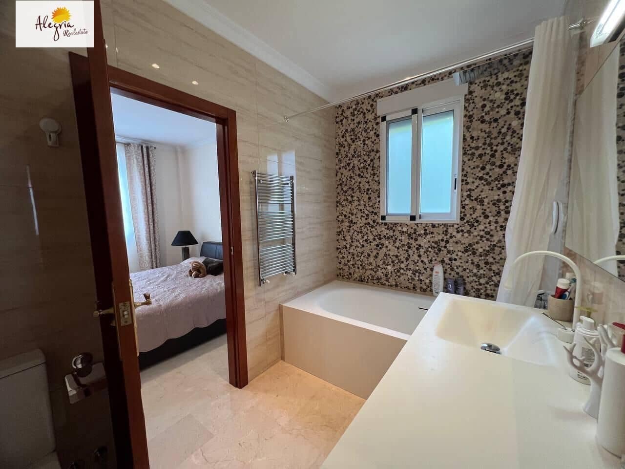 5 bedroom Villa for sale in Cullera with pool garage - € 1,300,000 (Ref: 9938203)