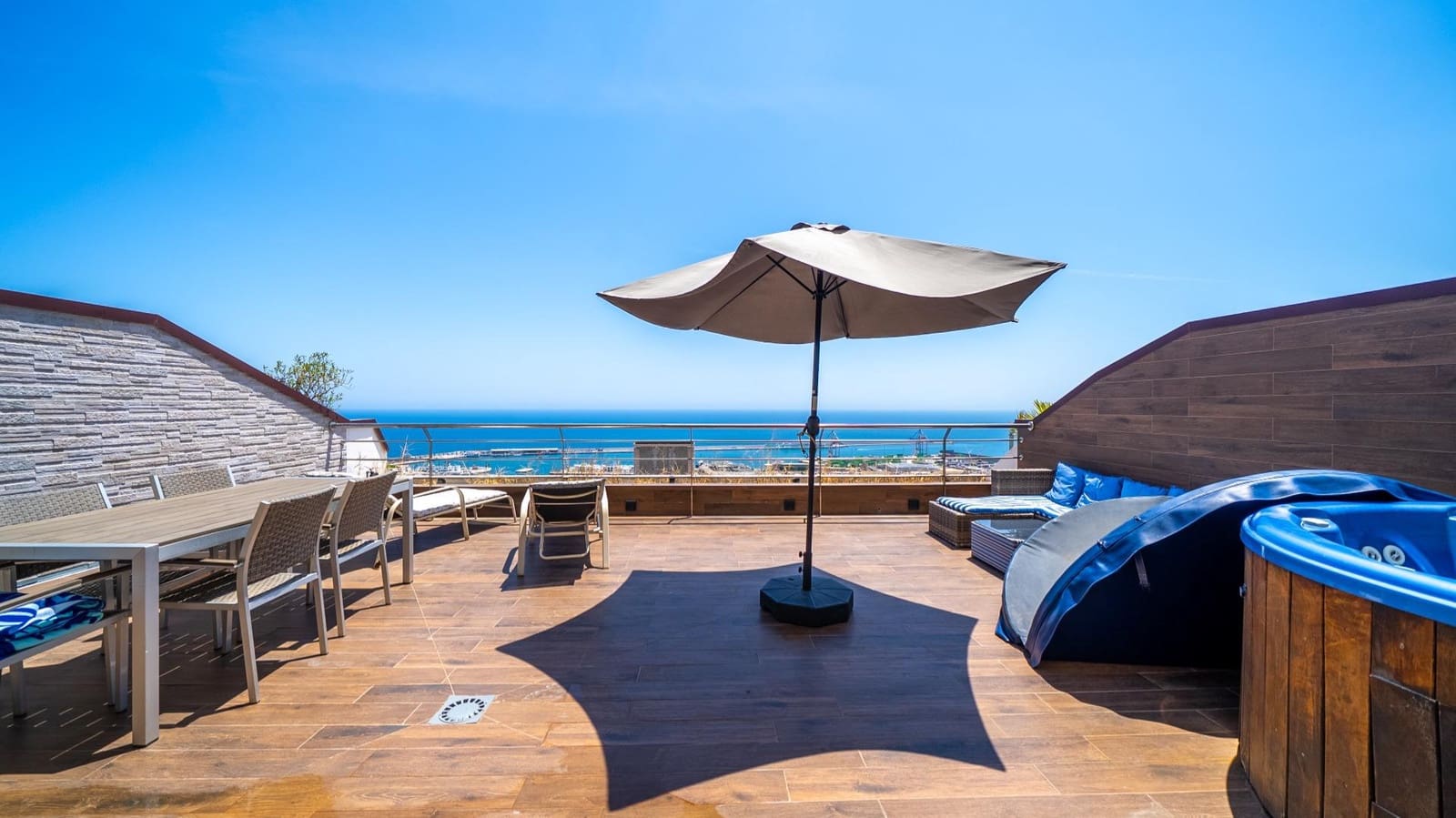 2 chambre Penthouse à vendre à Alicante ville - 850 000 € (Ref: 9938204)