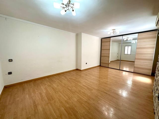 3 soverom Leilighet til salgs i Carolinas Bajas, Alicante by - € 168 000 (Ref: 9939978)