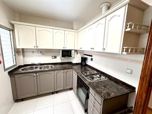 3 soverom Leilighet til salgs i Carolinas Bajas, Alicante by - € 168 000 (Ref: 9939978)