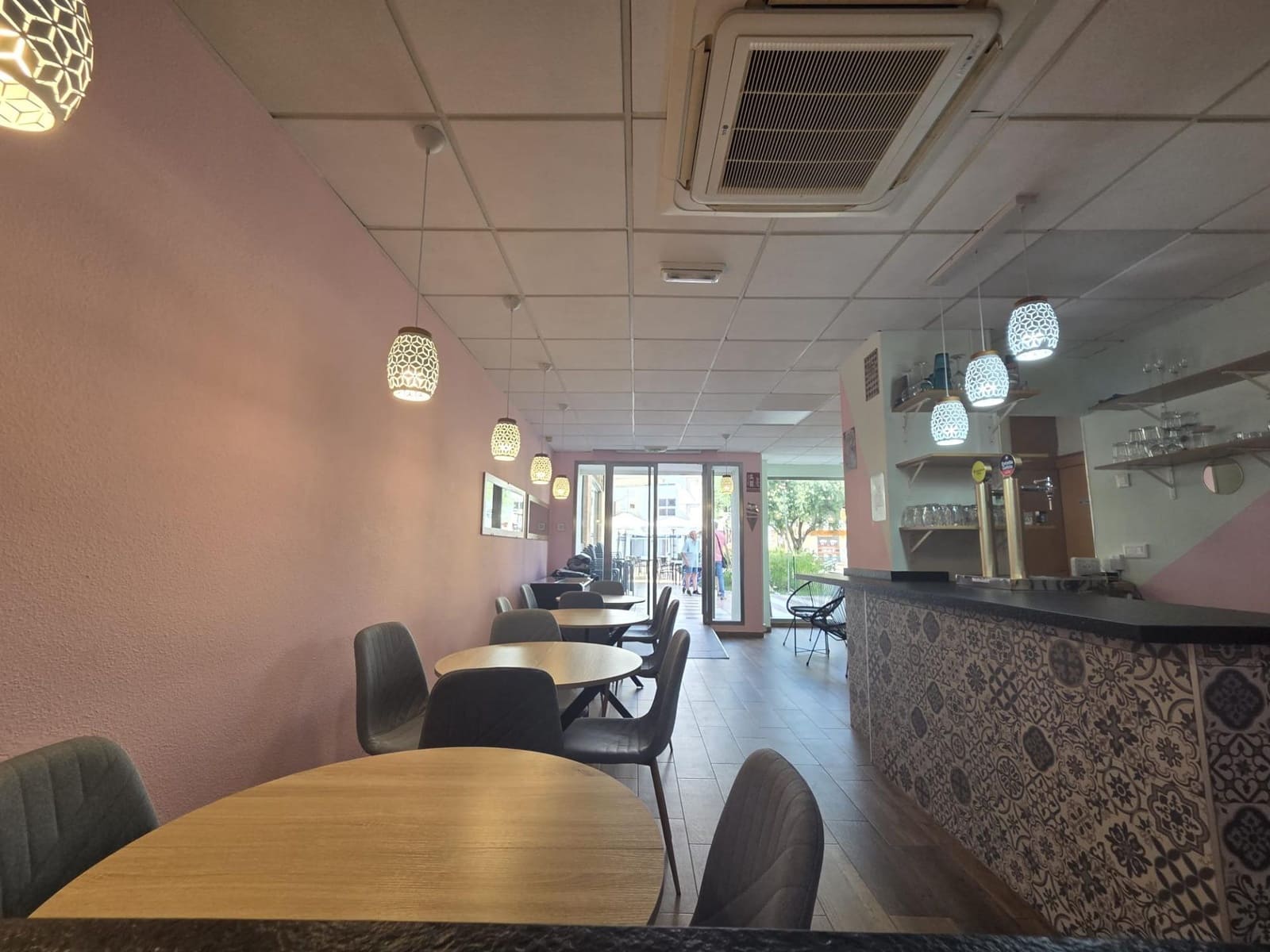 2 sovrum Företag till salu i El Campello - 262 500 € (Ref: 9939979)