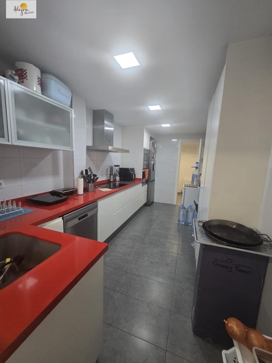 4 camera da letto Appartamento in vendita in Paterna con piscina - 345.000 € (Rif: 9942531)
