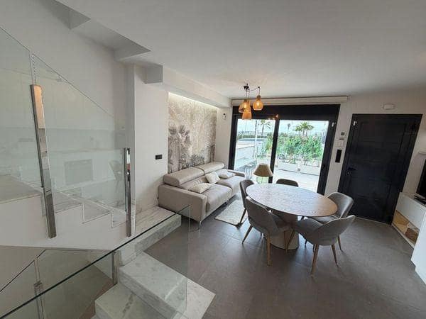 3 Zimmer Villa zu verkaufen in Guardamar del Segura mit Pool - 399.900 € (Ref: 9945717)