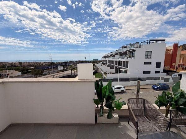 3 Zimmer Villa zu verkaufen in Guardamar del Segura mit Pool - 399.900 € (Ref: 9945717)