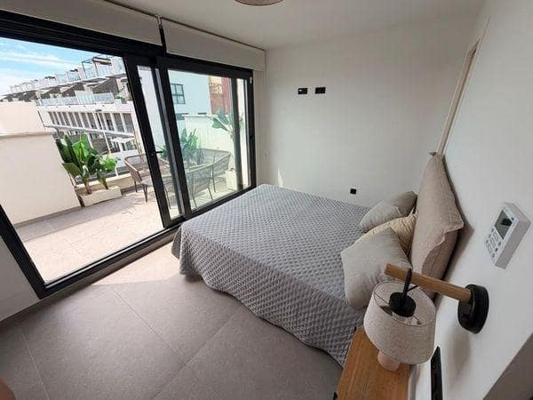 3 Zimmer Villa zu verkaufen in Guardamar del Segura mit Pool - 399.900 € (Ref: 9945717)