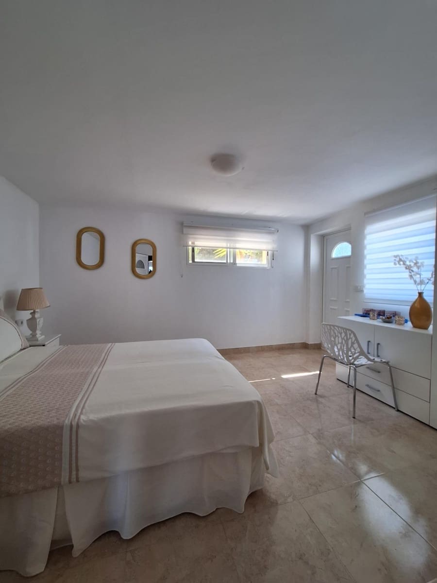 4 bedroom Villa for sale in La Nucia with pool garage - € 525,000 (Ref: 9945719)