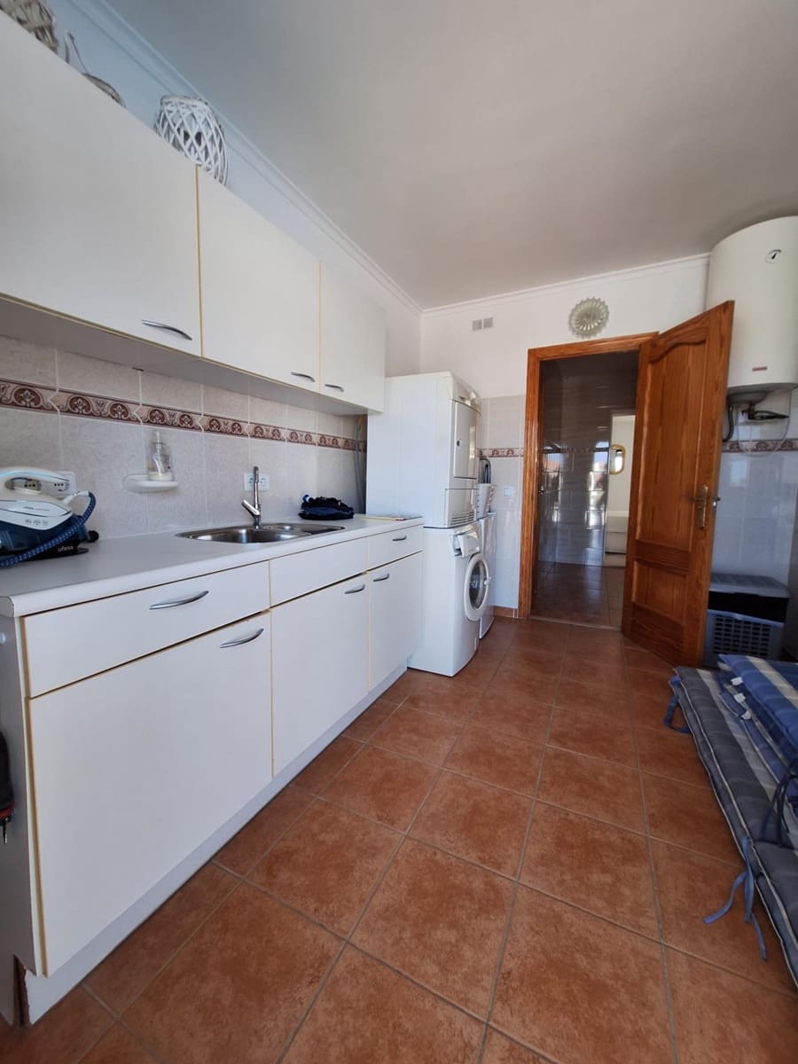 4 bedroom Villa for sale in La Nucia with pool garage - € 525,000 (Ref: 9945719)