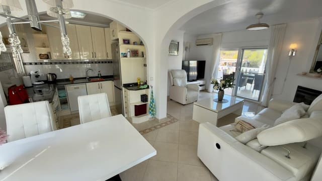 4 chambre Villa/Maison à vendre à La Nucia avec piscine garage - 525 000 € (Ref: 9945719)