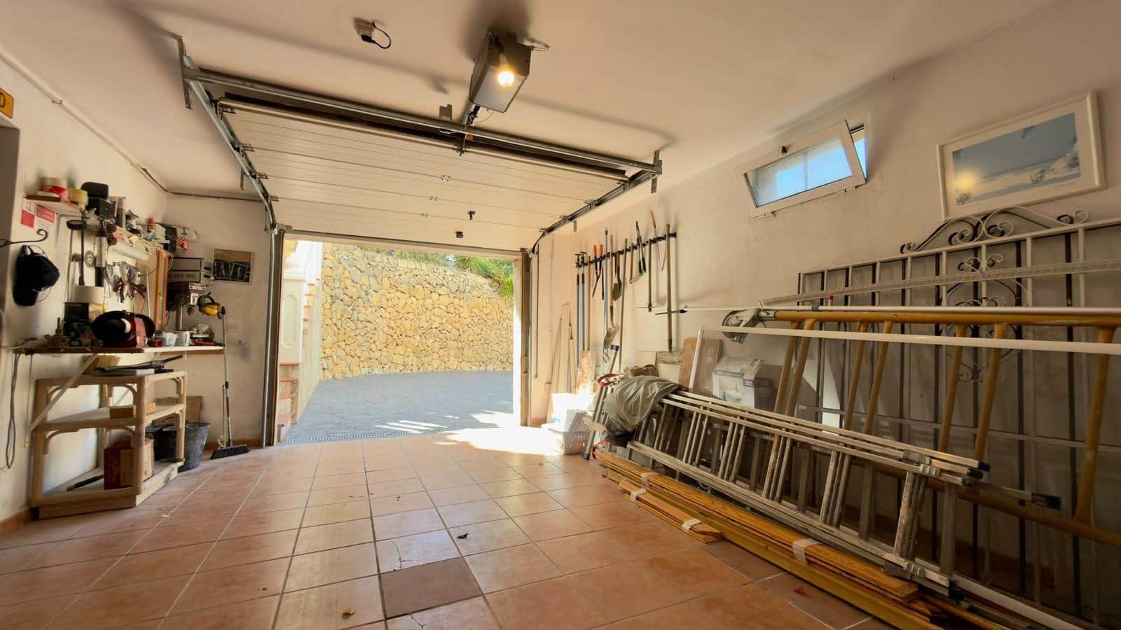 4 bedroom Villa for sale in La Nucia with pool garage - € 525,000 (Ref: 9945719)