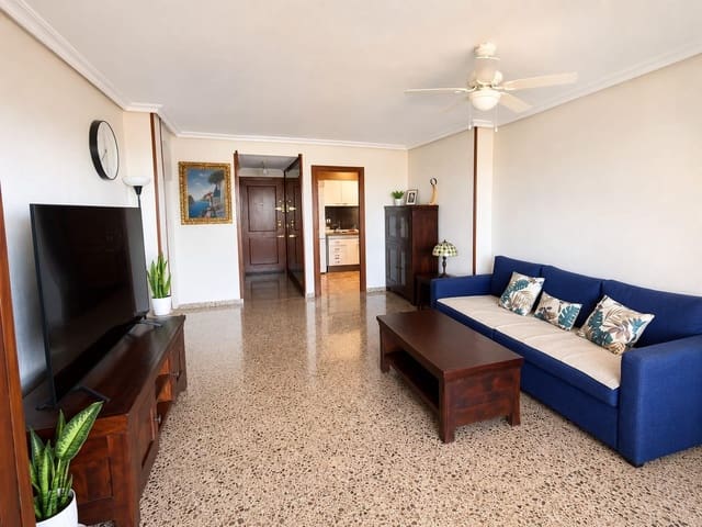 3 soverom Leilighet til salgs i Playa de San Juan, Alicante by med svømmebasseng garasje - € 495 000 (Ref: 9945720)