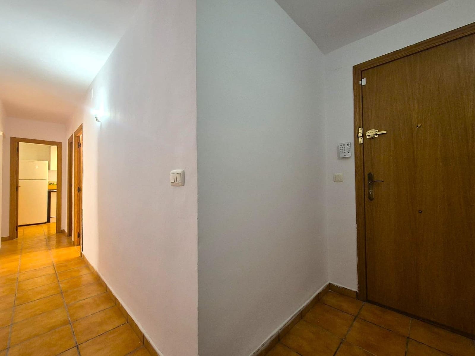 Apartamento de 2 habitaciones en Alicante / Alacant ciudad en venta - 105.000 € (Ref: 9947913)