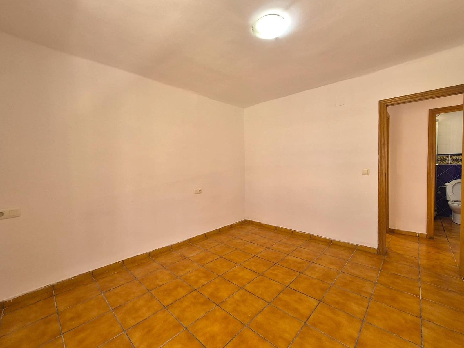 Apartamento de 2 habitaciones en Alicante / Alacant ciudad en venta - 105.000 € (Ref: 9947913)