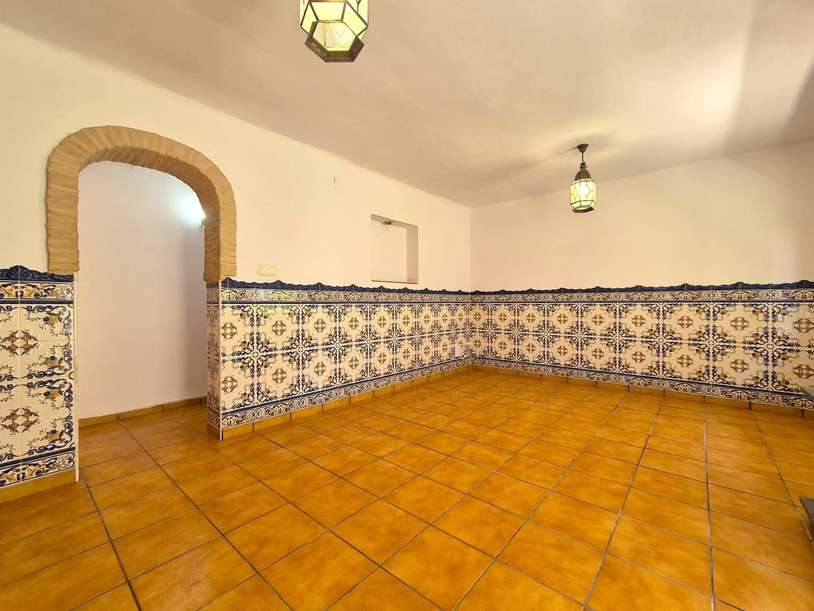 Apartamento de 2 habitaciones en Alicante / Alacant ciudad en venta - 105.000 € (Ref: 9947913)
