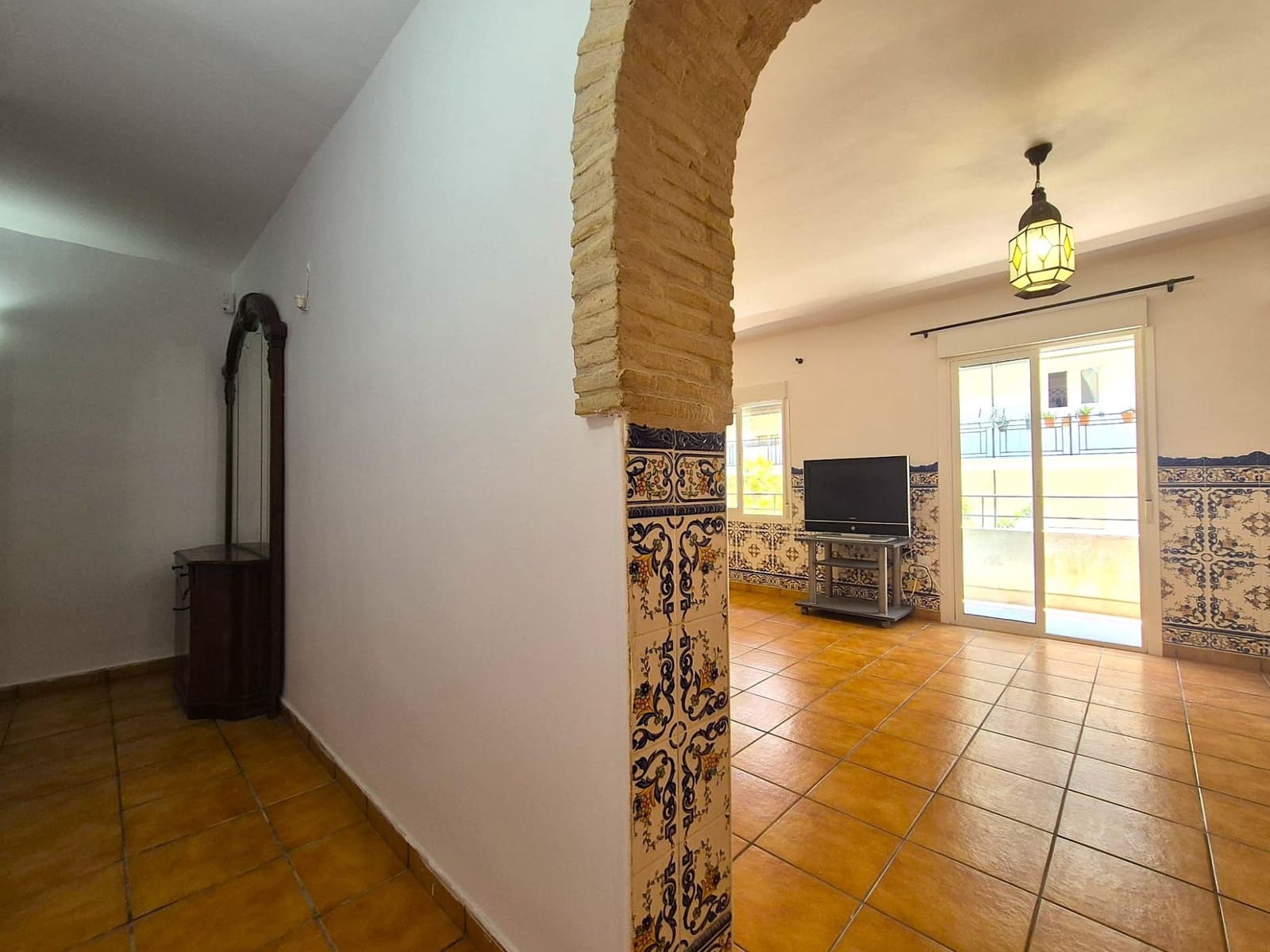 Apartamento de 2 habitaciones en Alicante / Alacant ciudad en venta - 105.000 € (Ref: 9947913)