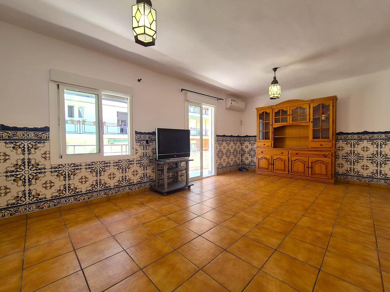 Apartamento de 2 habitaciones en Alicante / Alacant ciudad en venta - 105.000 € (Ref: 9947913)