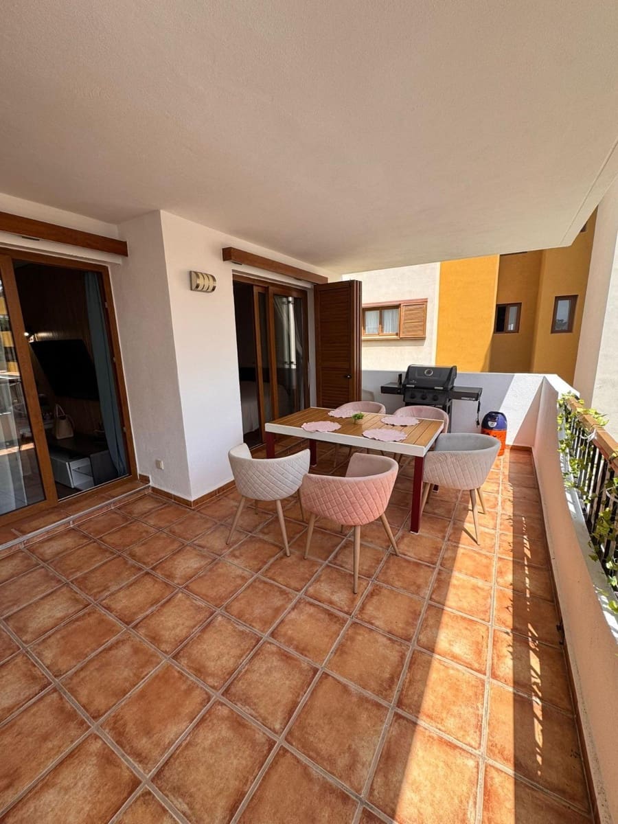 2 chambre Appartement à vendre à Punta Prima avec piscine - 280 000 € (Ref: 9947915)