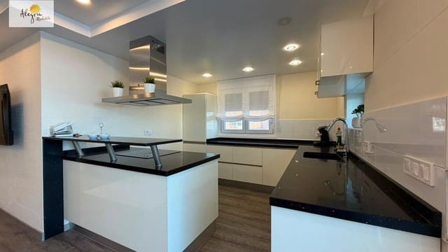 2 quarto Apartamento para venda em Oropesa  com piscina - 350 000 € (Ref: 9947916)