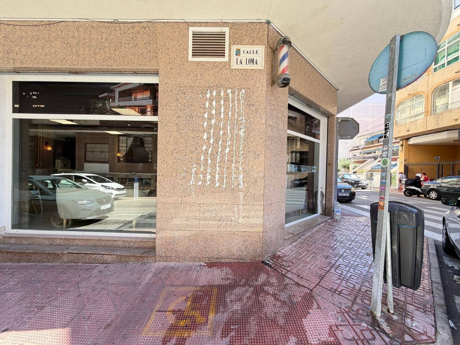 2 slaapkamer Commercieel te koop in Torrevieja - € 169.900 (Ref: 9947917)