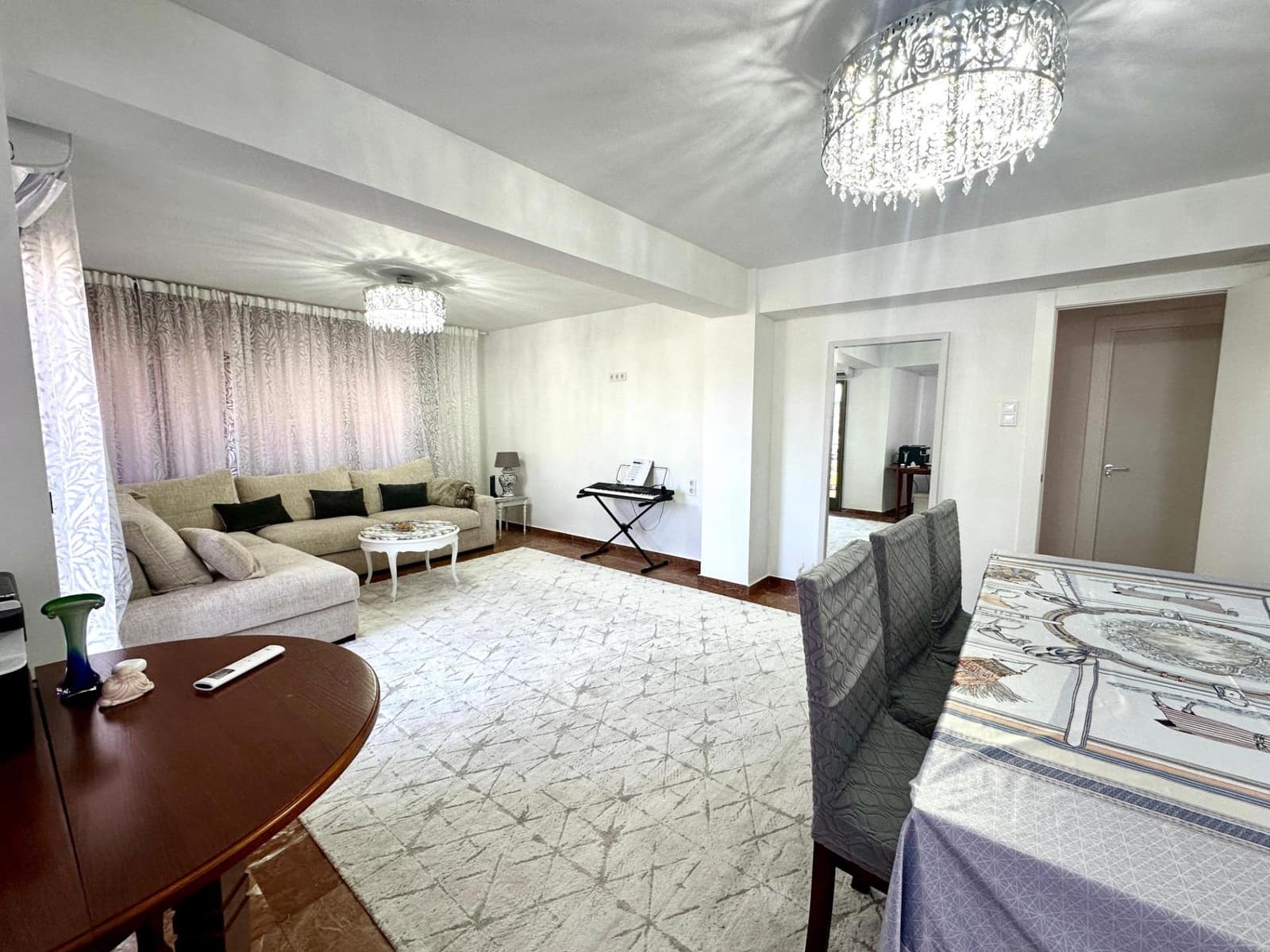 4 Zimmer Apartment zu verkaufen in Alicante / Alacant Stadt - 368.000 € (Ref: 9949802)