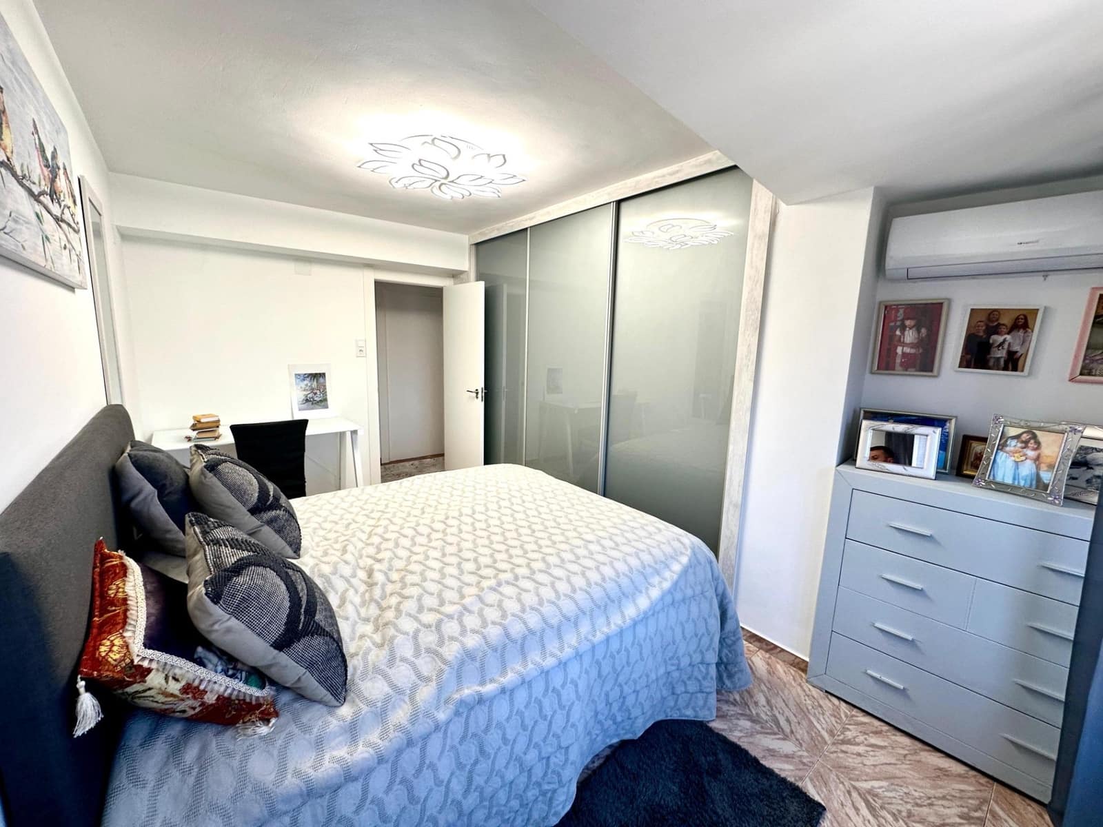 4 Zimmer Apartment zu verkaufen in Alicante / Alacant Stadt - 368.000 € (Ref: 9949802)
