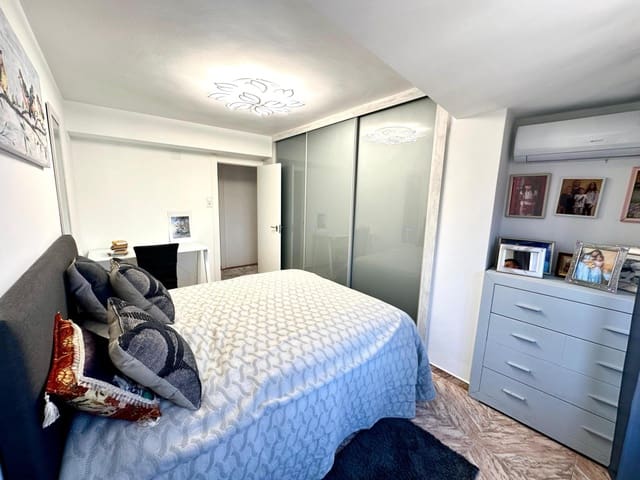 4 Zimmer Apartment zu verkaufen in Alicante / Alacant Stadt - 368.000 € (Ref: 9949802)