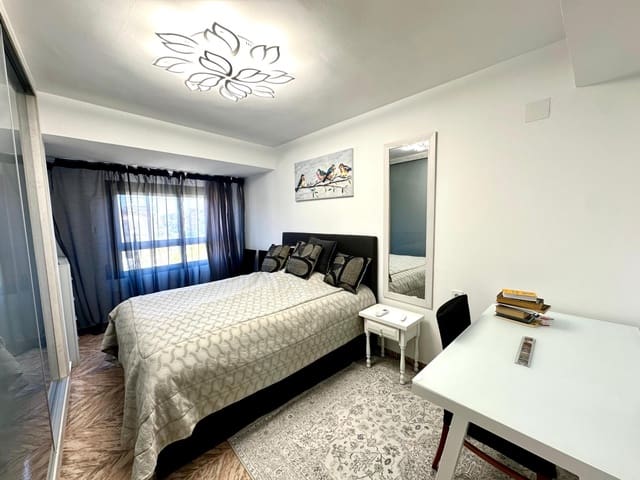 4 Zimmer Apartment zu verkaufen in Alicante / Alacant Stadt - 368.000 € (Ref: 9949802)
