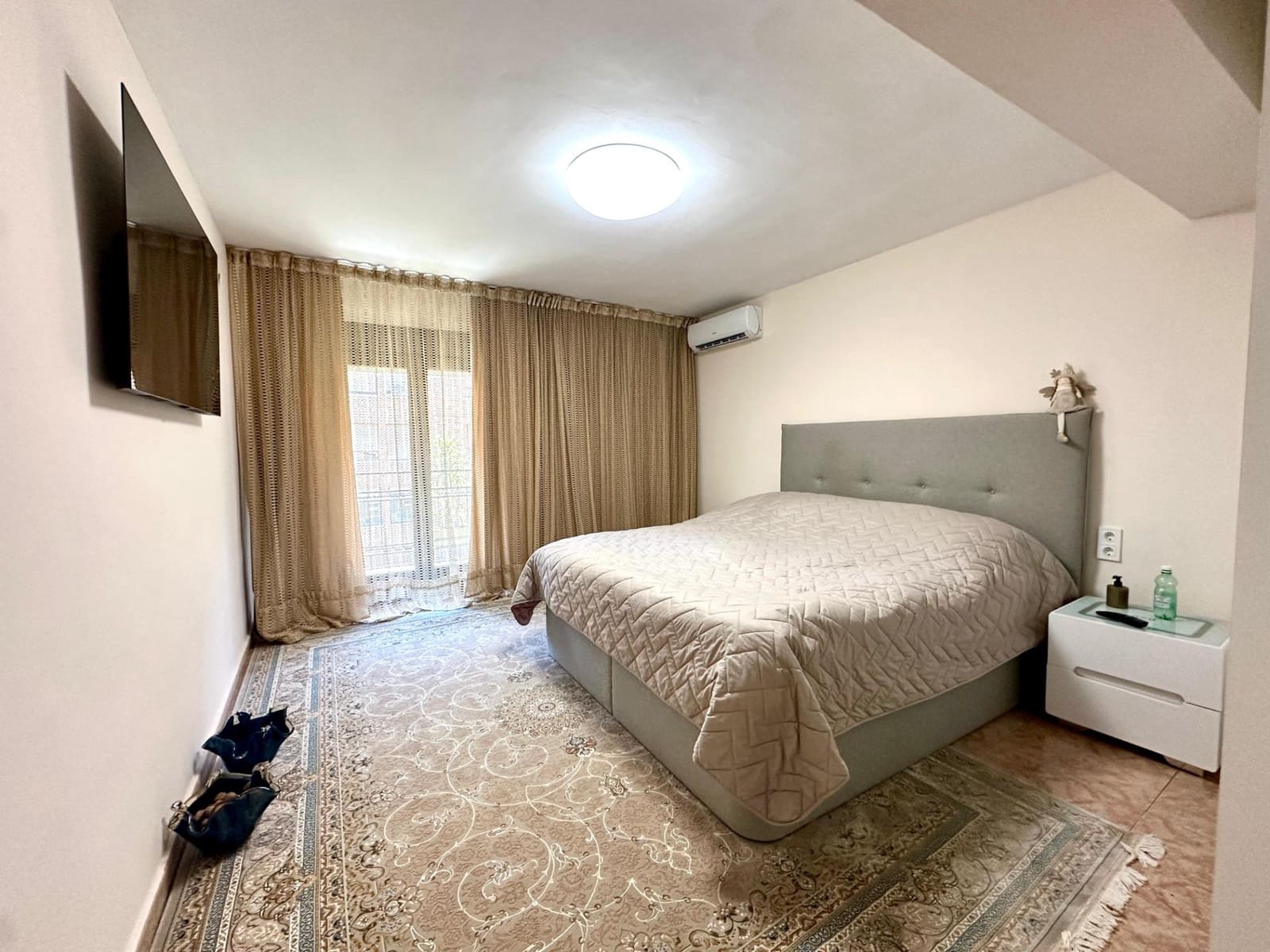 4 Zimmer Apartment zu verkaufen in Alicante / Alacant Stadt - 368.000 € (Ref: 9949802)
