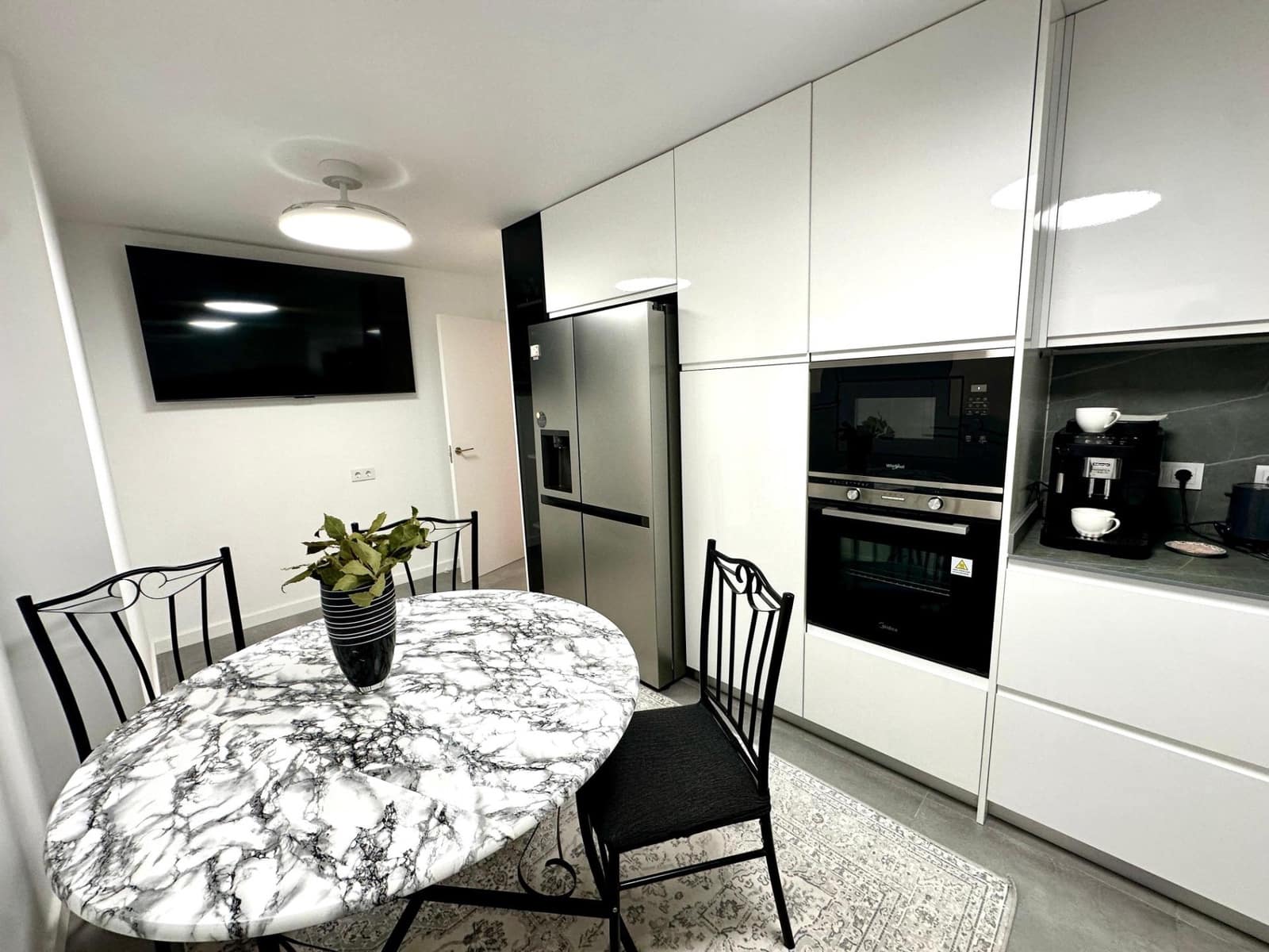 4 Zimmer Apartment zu verkaufen in Alicante / Alacant Stadt - 368.000 € (Ref: 9949802)
