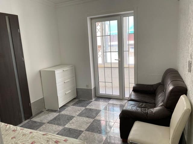 2 bedroom Apartment for sale in Alicante / Alacant city - € 125,000 (Ref: 9949804)