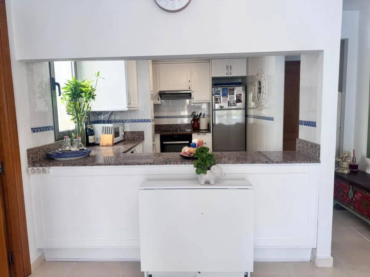 3 sovrum Lägenhet till salu i Torrevieja med pool - 299 900 € (Ref: 9954241)