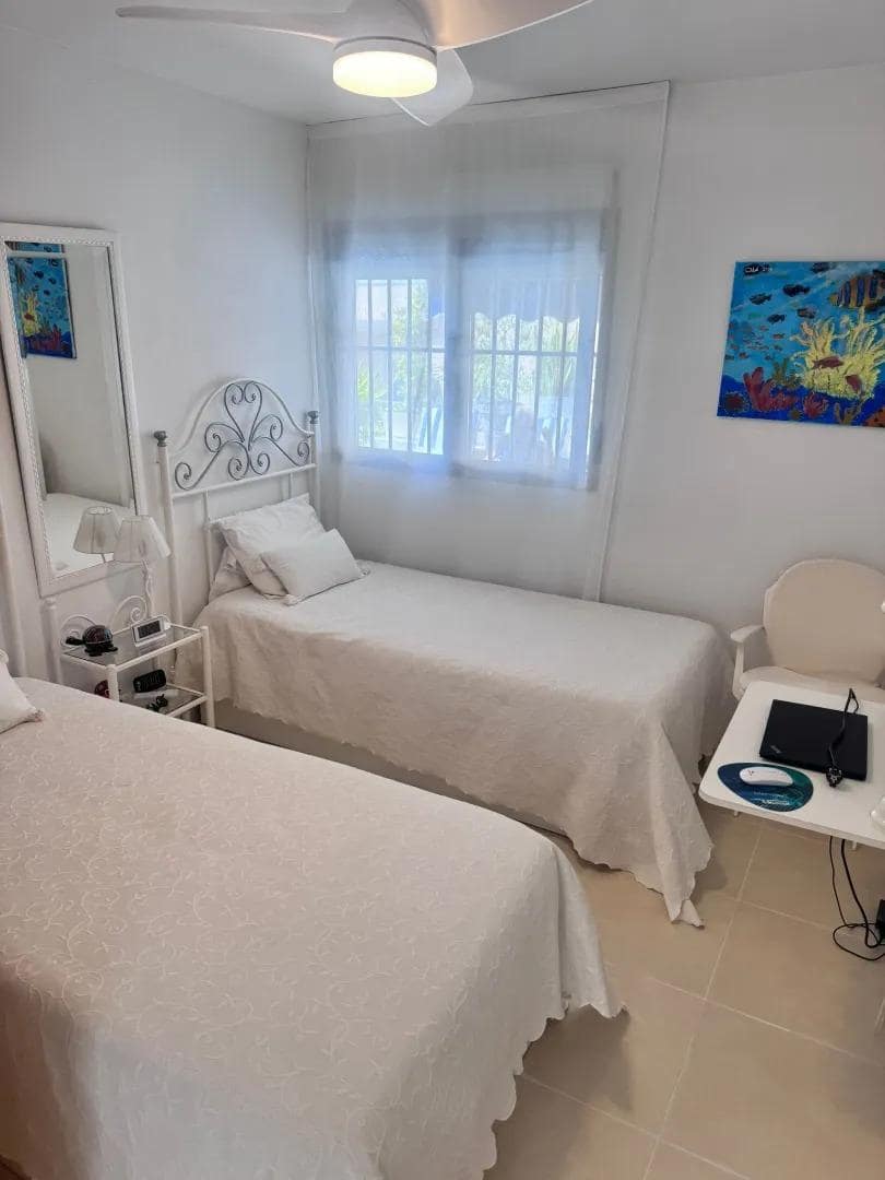 3 sovrum Lägenhet till salu i Torrevieja med pool - 299 900 € (Ref: 9954241)